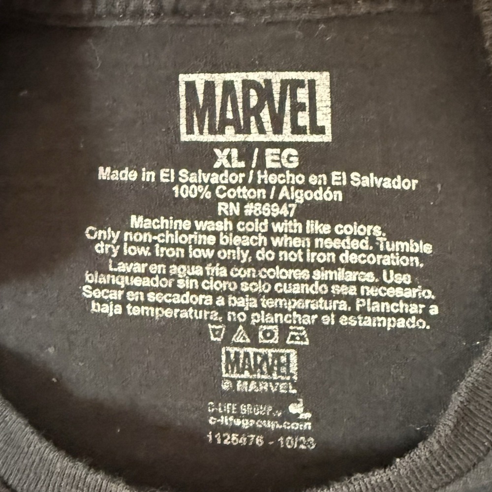 The Punisher Men's XL Black Skull  Marvel Comics T-Shirt‎ Shadow Comic Book - Picture 4 of 6